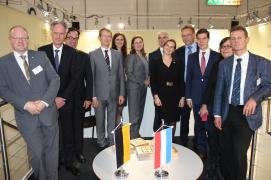 151116-Teilnehmer-Round-Table-auf-der-Medica.jpg