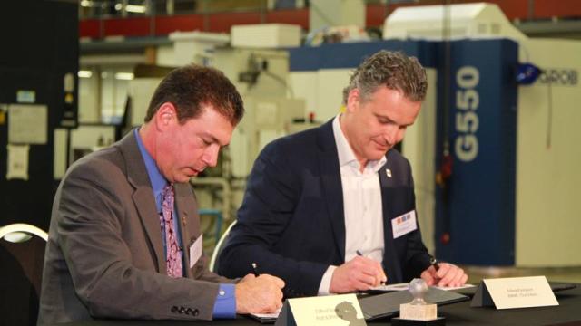 Pratt & Whitney en KMWE tekenen lange termijn contract voor F-135 Componenten