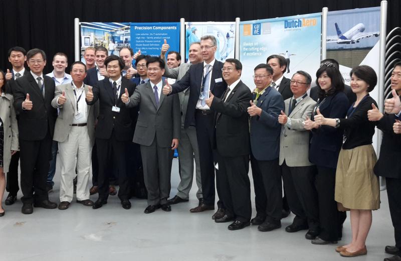 Handelsmissie uit Taiwan bezoekt IBS Precision Engineering en KMWE