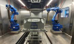 Ziekenhuisbedden reinigen met Yaskawa robots