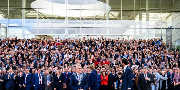 Koning Willem-Alexander opent Brainport Industries Campus