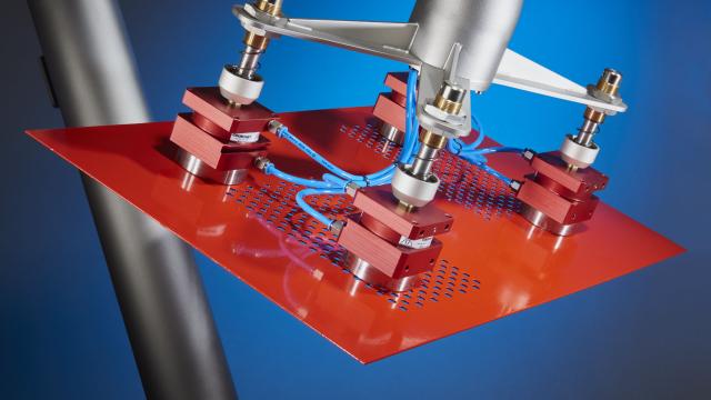 Goudsmit developed a magnetic gripper for robots 