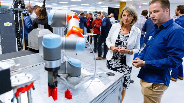 Whitepapers Digital Factory of the Future